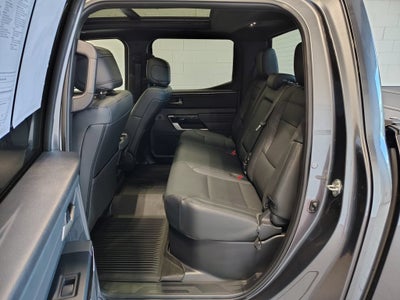 2025 Toyota Tundra 4WD SR5