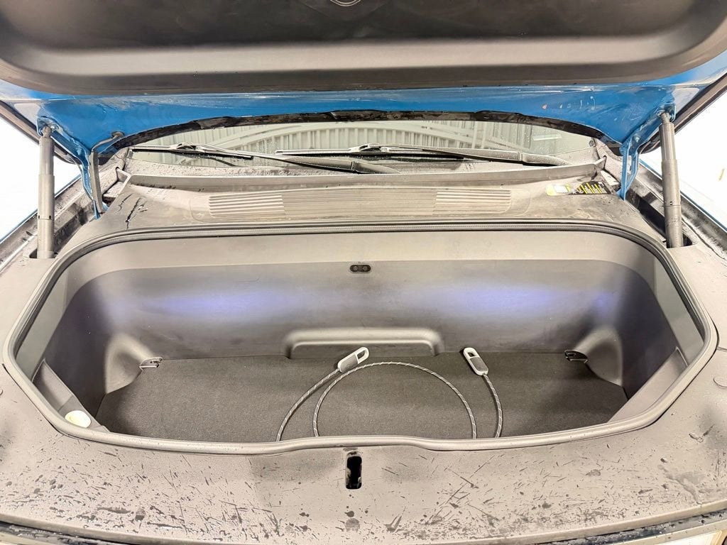 2022 RIVIAN R1T Adventure Package