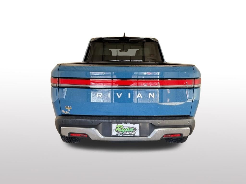 2022 RIVIAN R1T Adventure Package