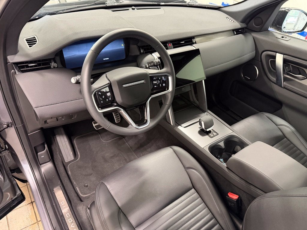 2025 Land Rover Discovery Sport Dynamic SE