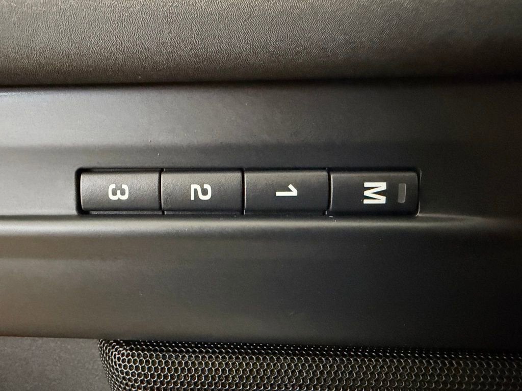 2020 Land Rover Range Rover Evoque R-Dynamic SE