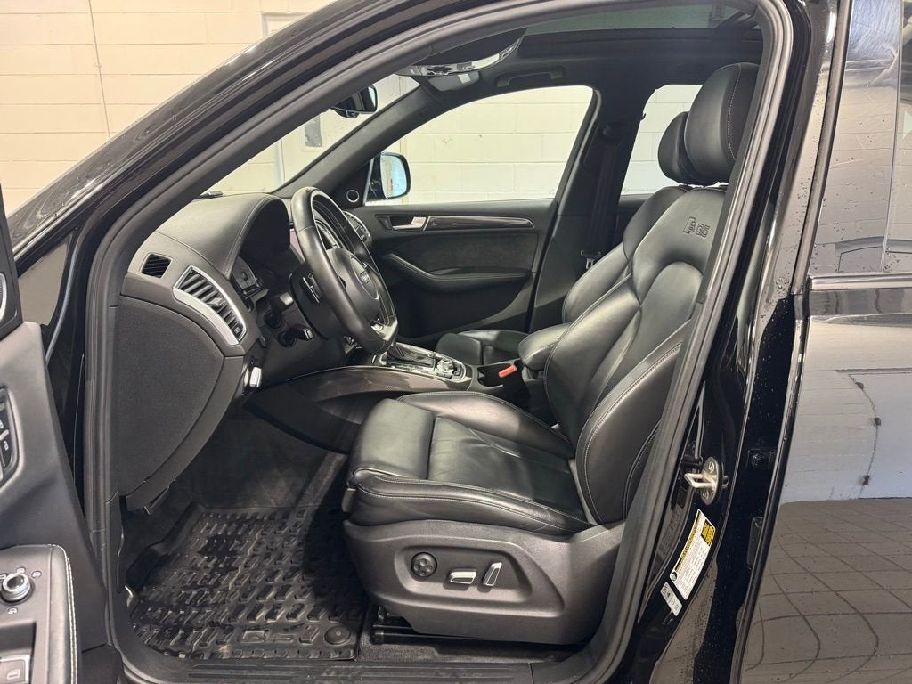 2016 Audi SQ5 Premium Plus