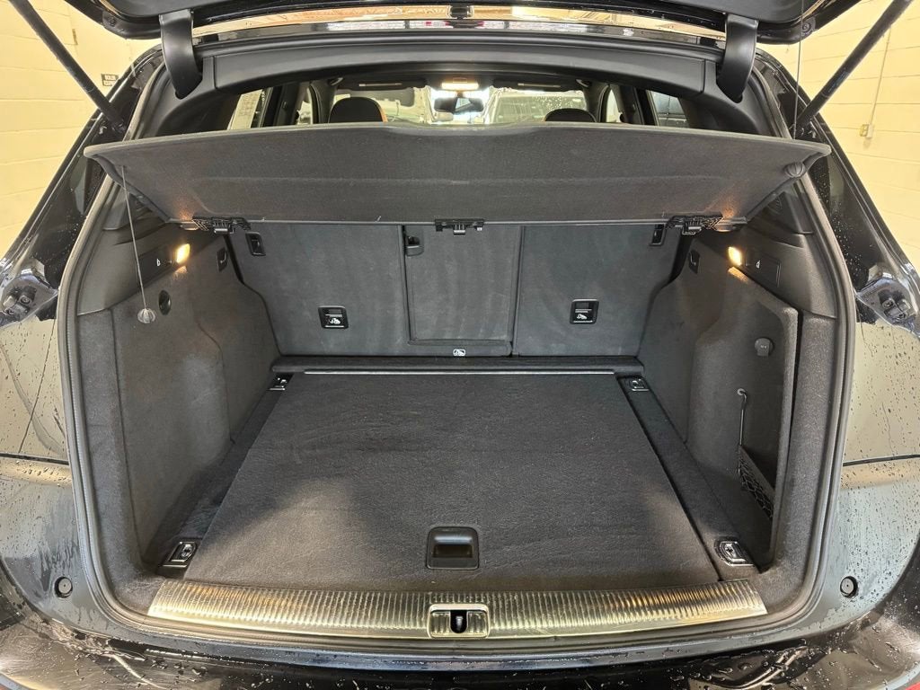 2016 Audi SQ5 Premium Plus