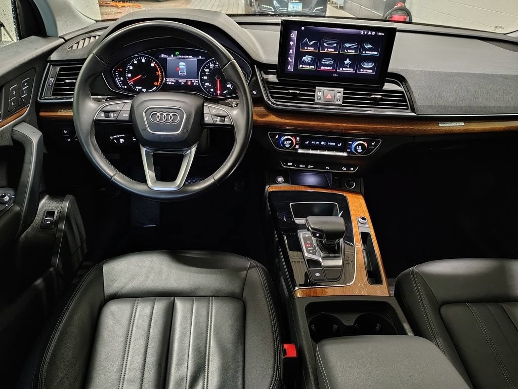 2023 Audi Q5 S line Premium