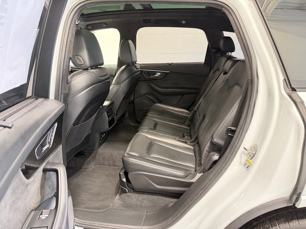 2020 Audi Q7 Prestige