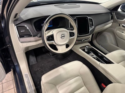 2023 Volvo XC90 Plus