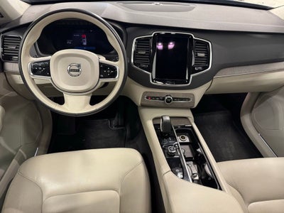 2023 Volvo XC90 Plus