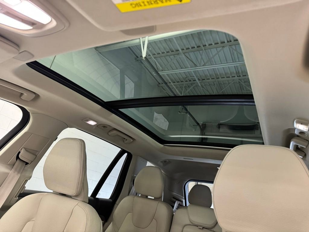 2023 Volvo XC90 Plus