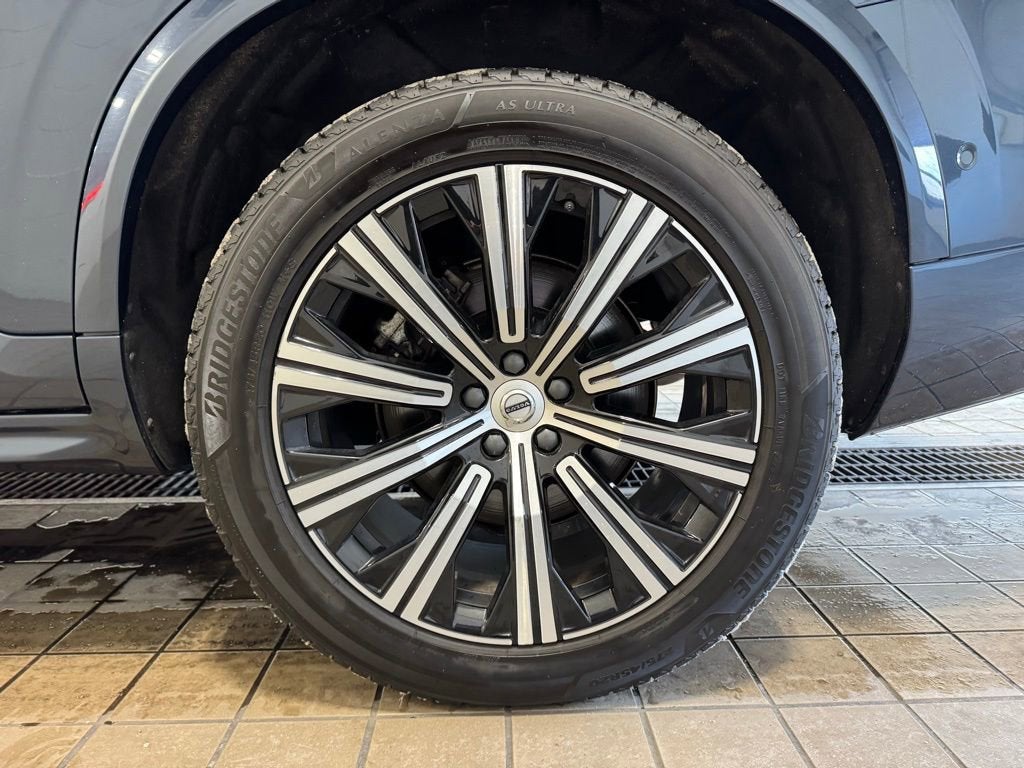 2023 Volvo XC90 Plus