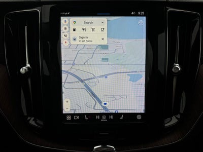 2023 Volvo XC60 Ultimate Bright Theme