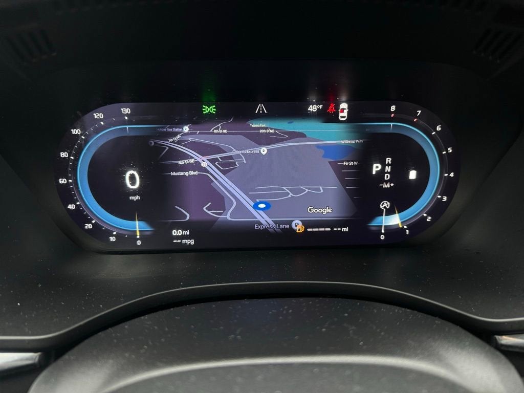 2023 Volvo XC60 Ultimate Bright Theme