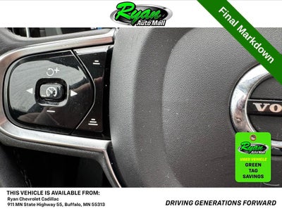 2023 Volvo XC60 Ultimate Bright Theme