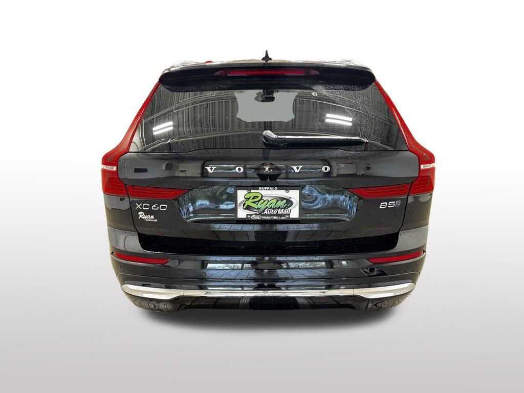 2023 Volvo XC60 Ultimate Bright Theme