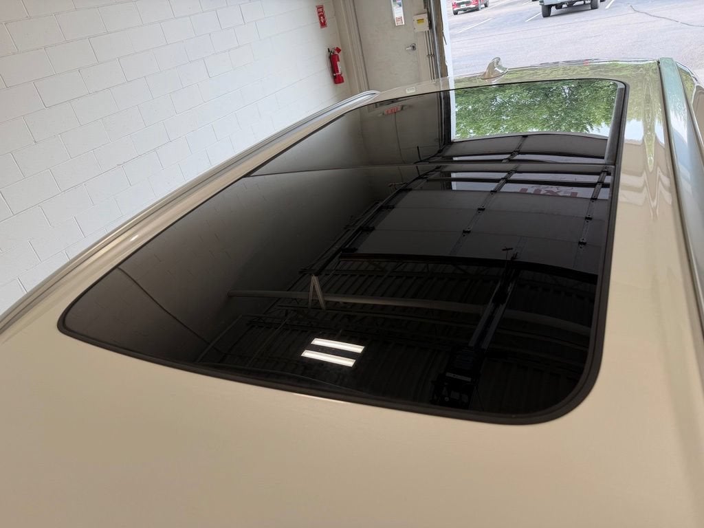 2023 Volvo XC60 Plus Bright Theme