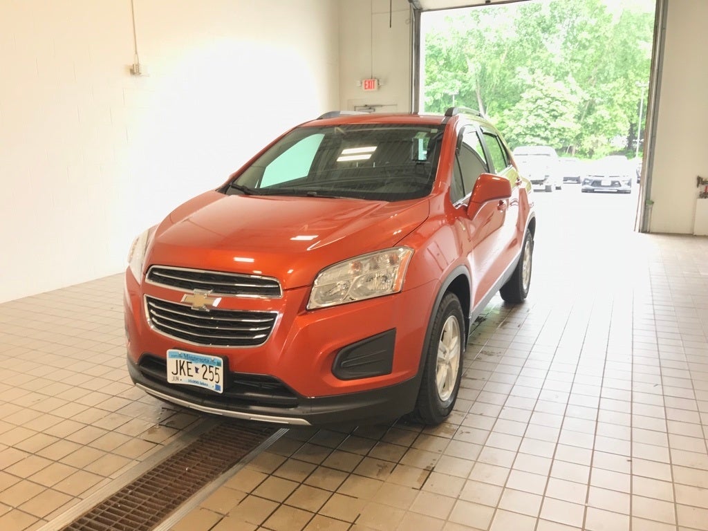 Used 2016 Chevrolet Trax LT with VIN KL7CJPSB9GB542386 for sale in Buffalo, Minnesota